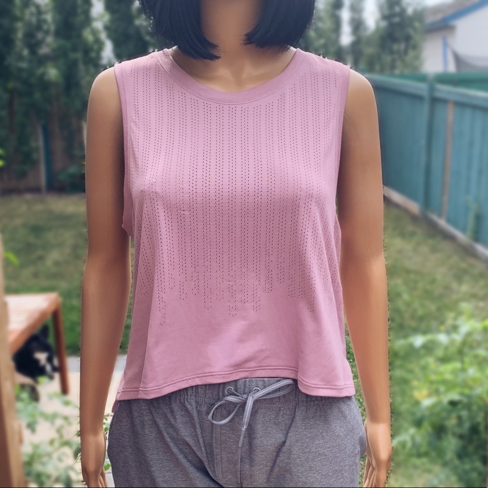 NWT Lululemon Train to Be Tank, size M